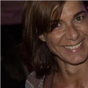 Laureata in lettere moderne materie di mia competenza italiano , arte , storia , geografia , latino